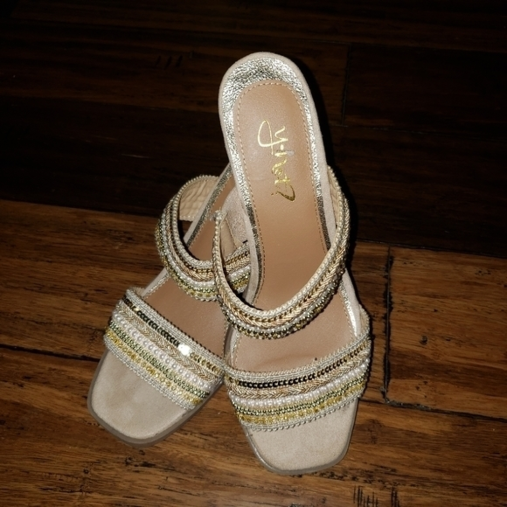 Y Not sequins beaded Lucas 9m heels